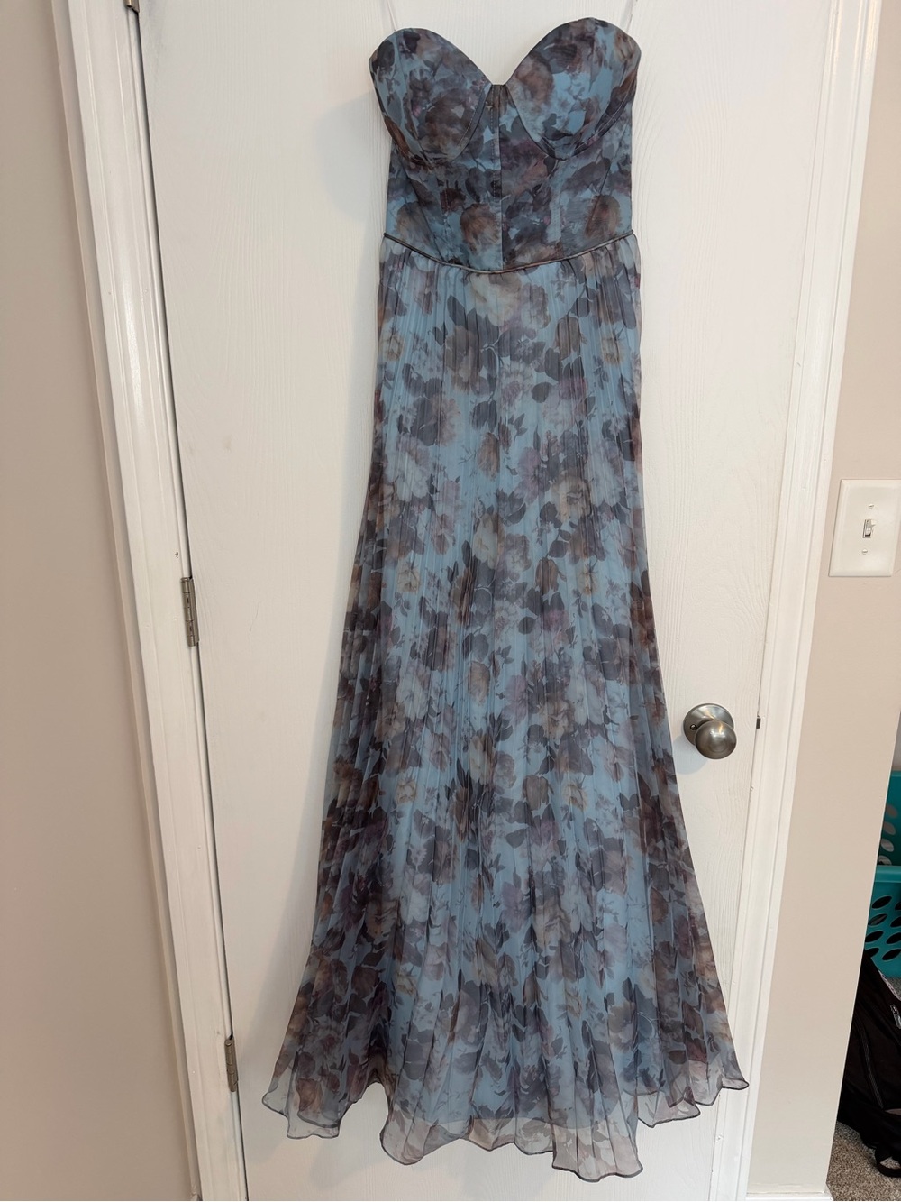 NWT Lulu's Beautiful Day Blue Multi Floral Print Organza Strapless Maxi Dress - Picture 4 of 12